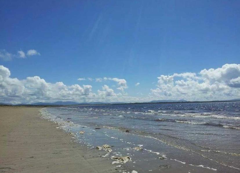 Seascape On The Edge Of Town: 4 Beds All Ensuite. Belmullet Exterior photo