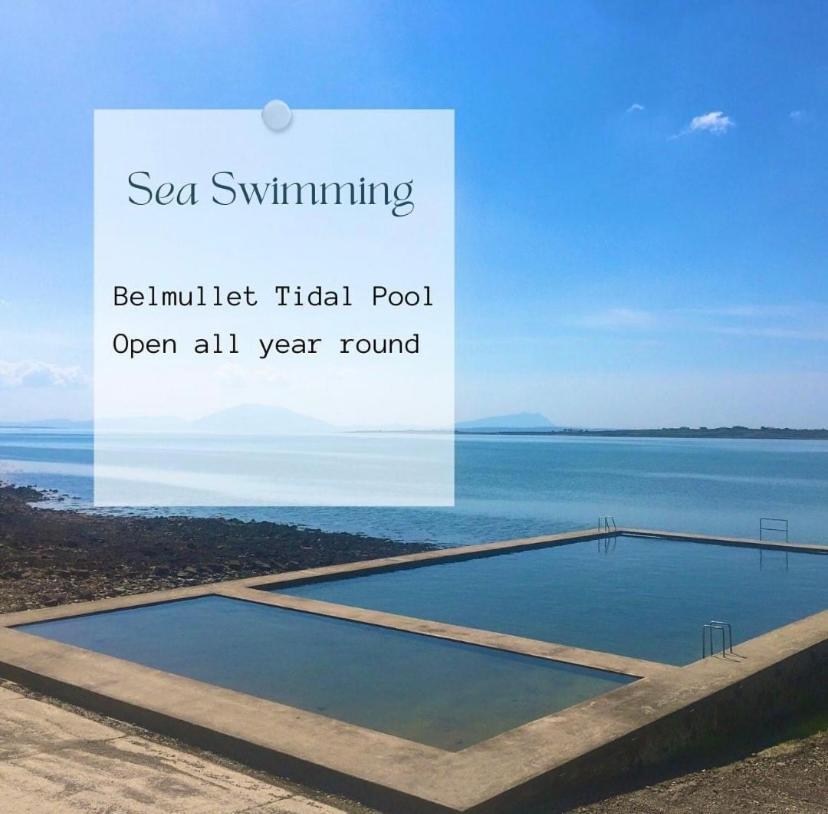 Seascape On The Edge Of Town: 4 Beds All Ensuite. Belmullet Exterior photo