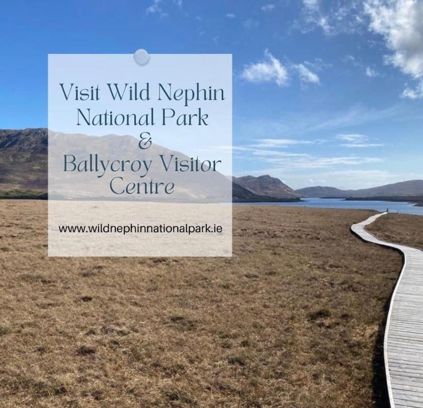 Seascape On The Edge Of Town: 4 Beds All Ensuite. Belmullet Exterior photo